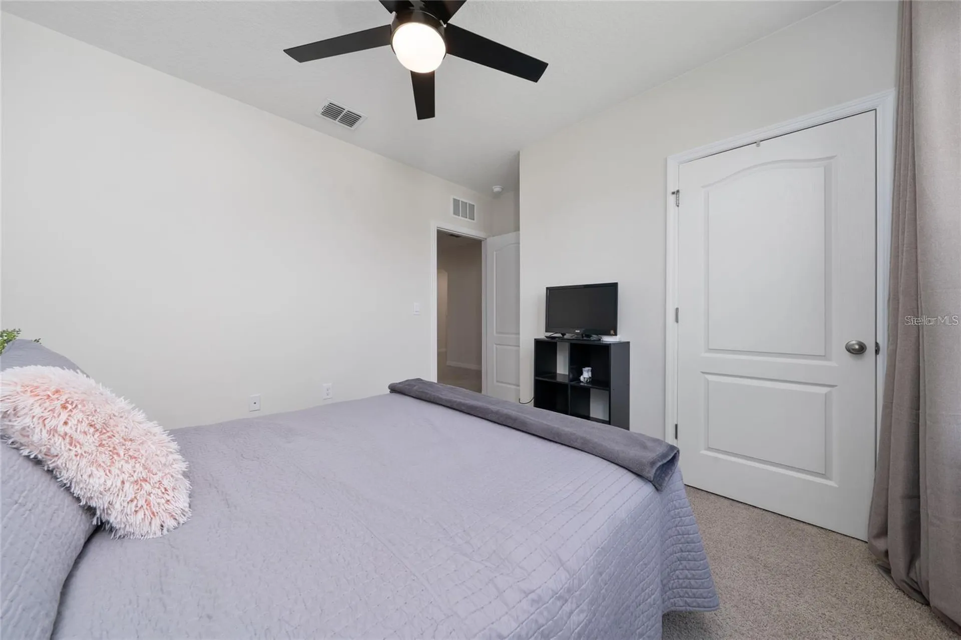 1687 Park Side Avenue Kissimmee FL 34744