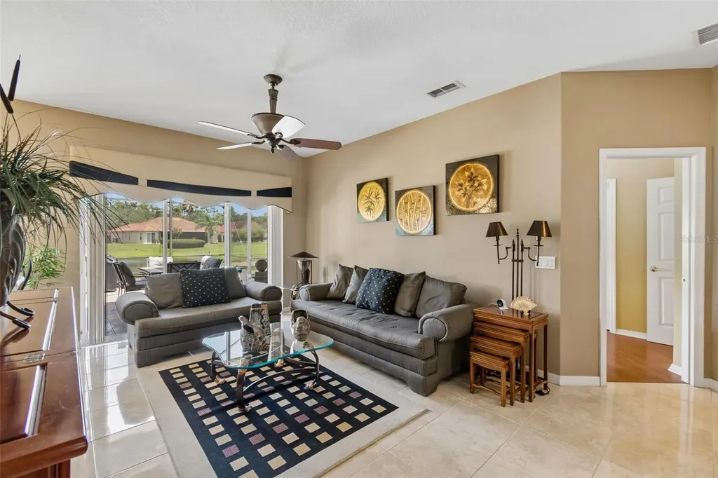518 Davinci Pass Kissimmee FL 34759