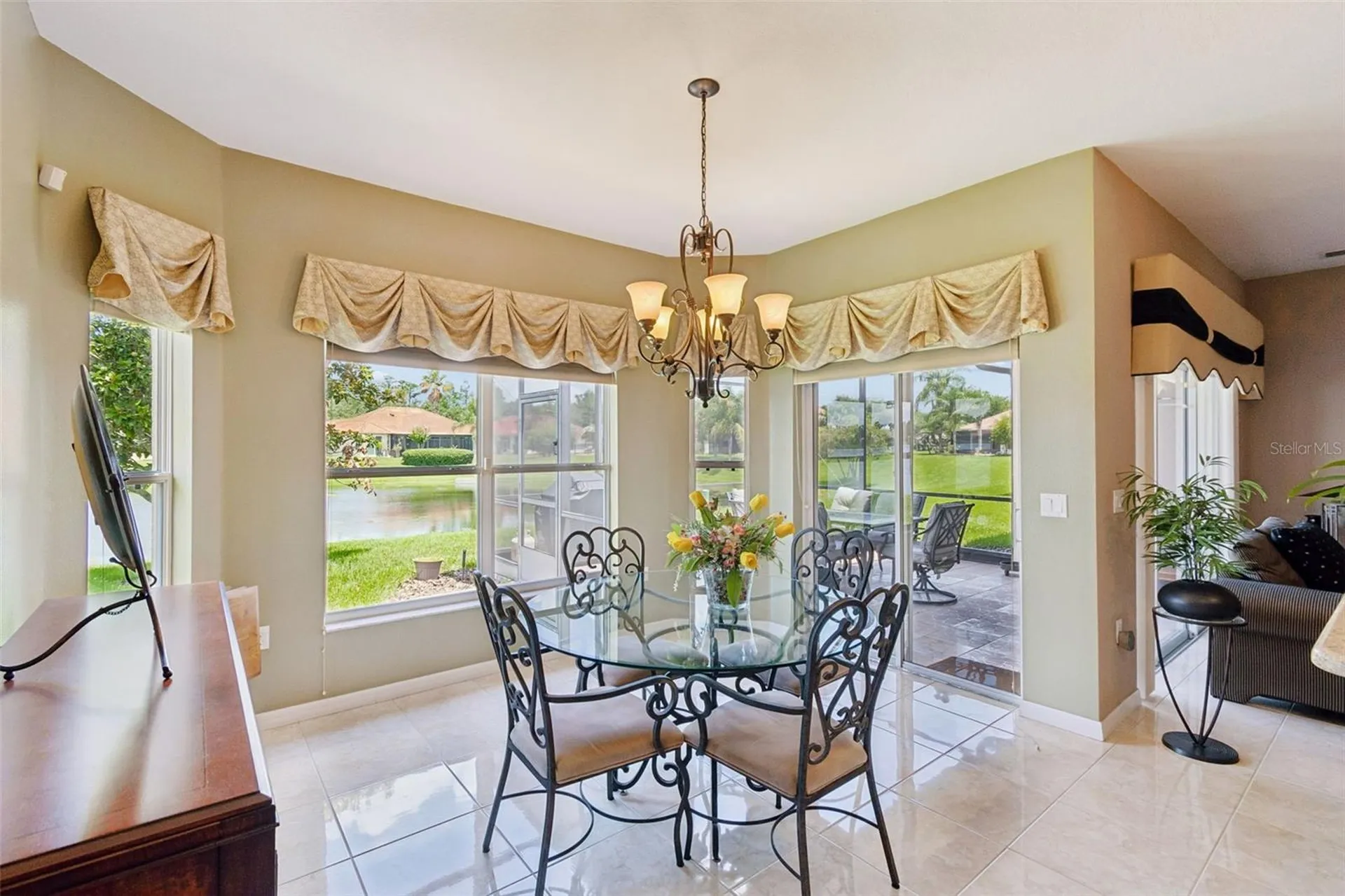 518 Davinci Pass Kissimmee FL 34759