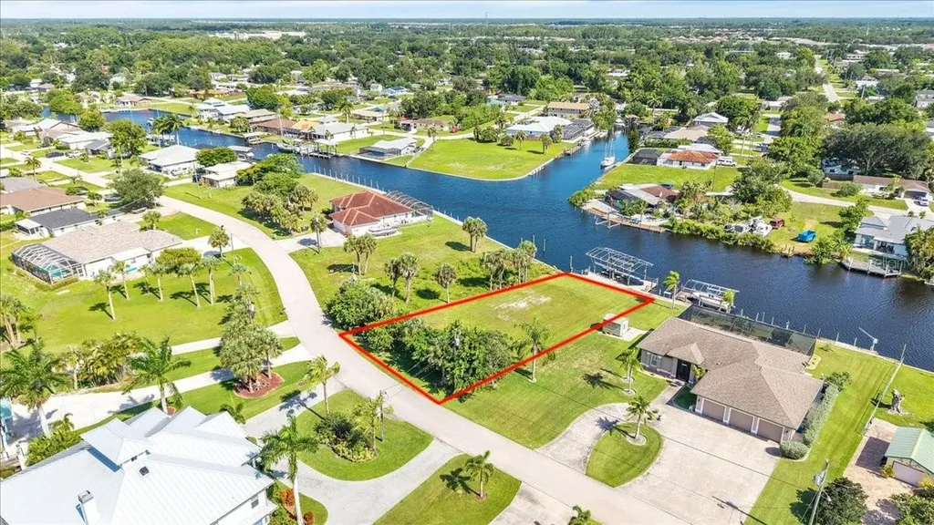 13425 Marquette Boulevard Fort Myers FL 33905