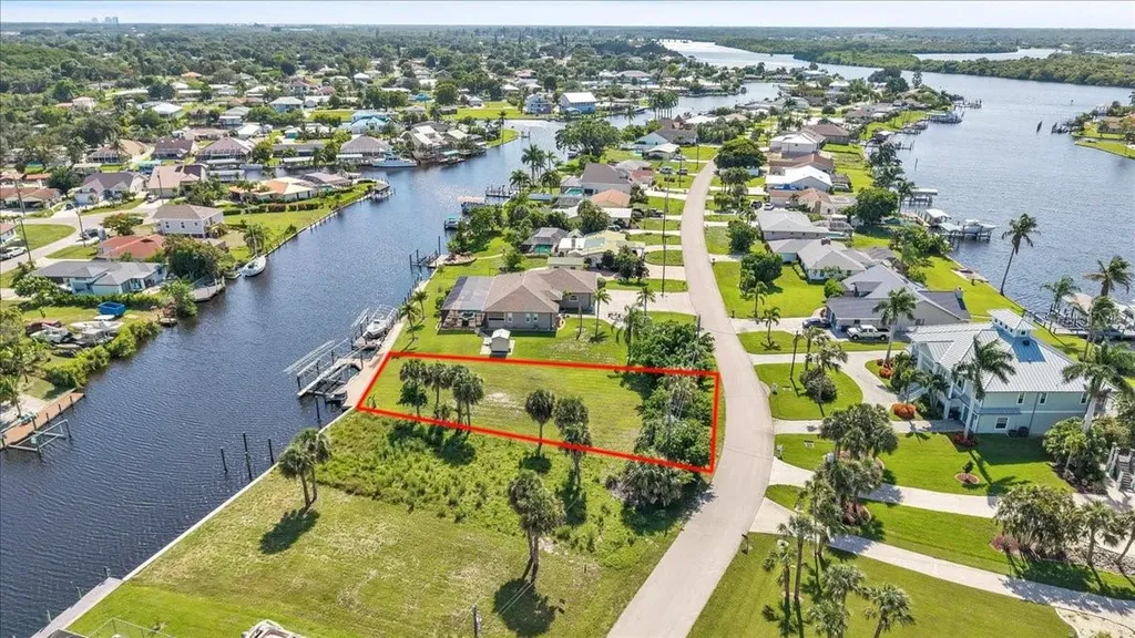 13425 Marquette Boulevard Fort Myers FL 33905
