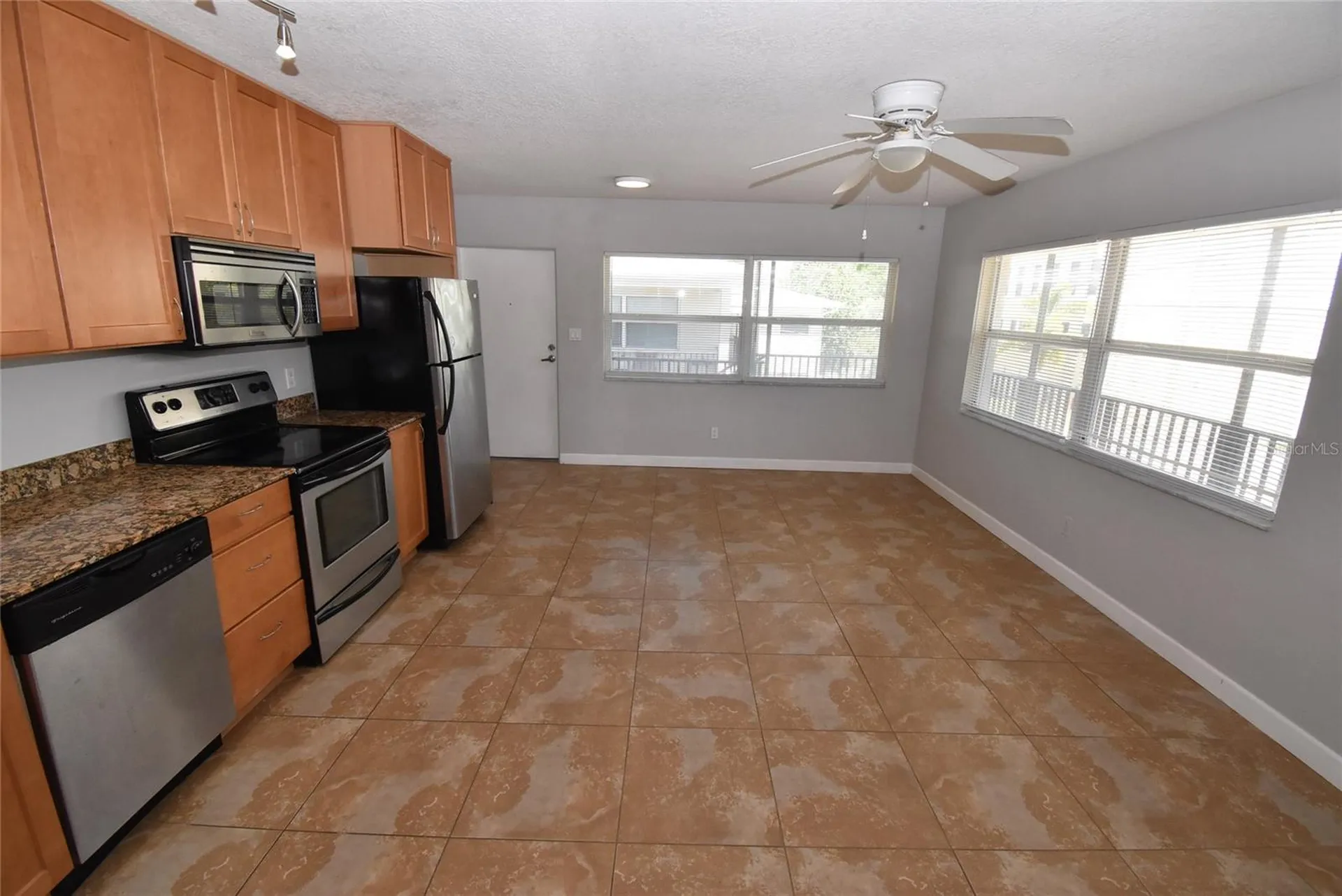 220 6th Avenue N St Petersburg FL 33701