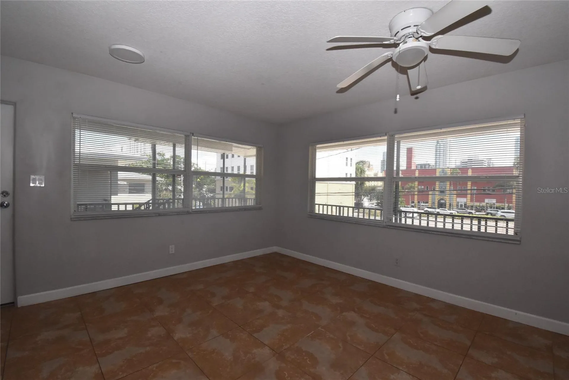 220 6th Avenue N St Petersburg FL 33701