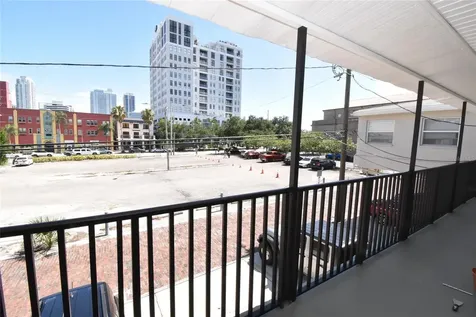 220 6th Avenue N St Petersburg FL 33701