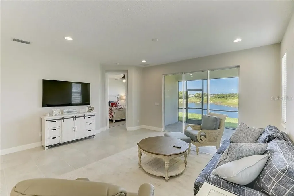 132 Van Gogh Cove Bradenton FL 34212