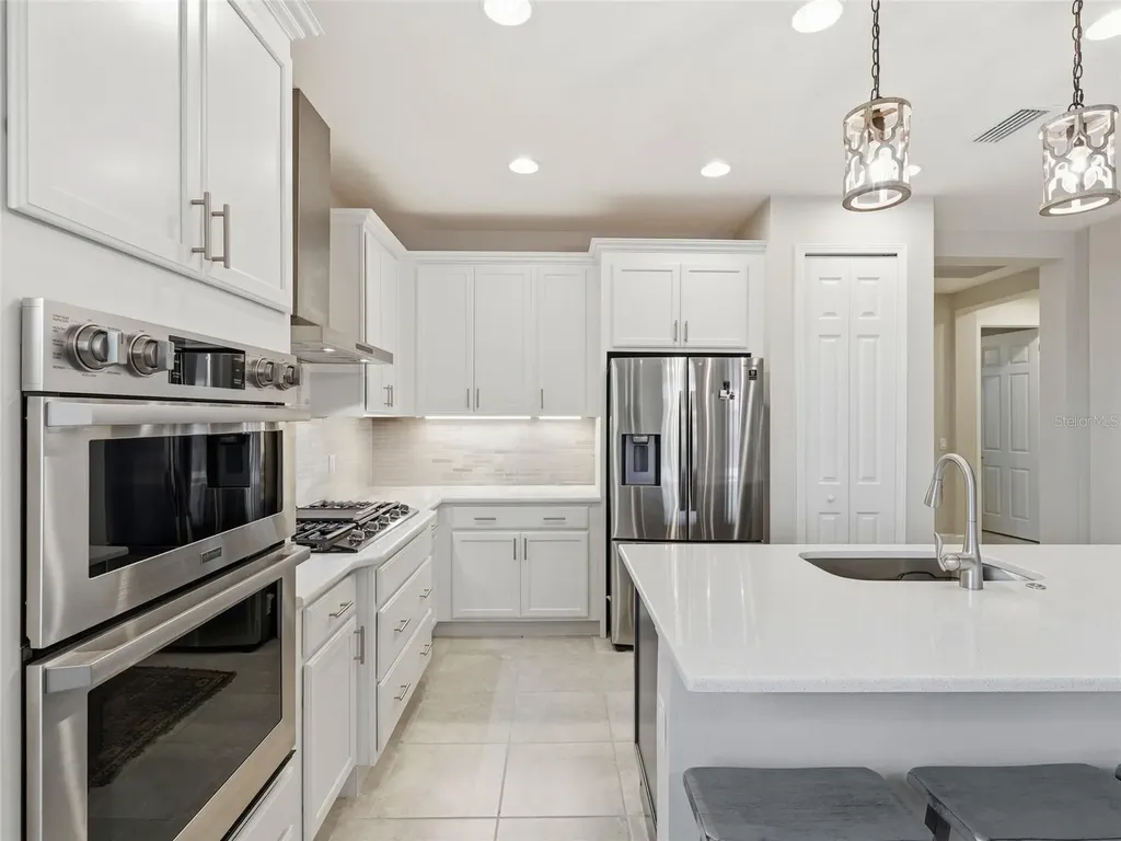 132 Van Gogh Cove Bradenton FL 34212