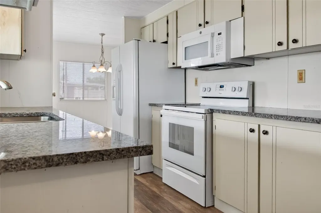 498 Longwood Drive Venice FL 34285
