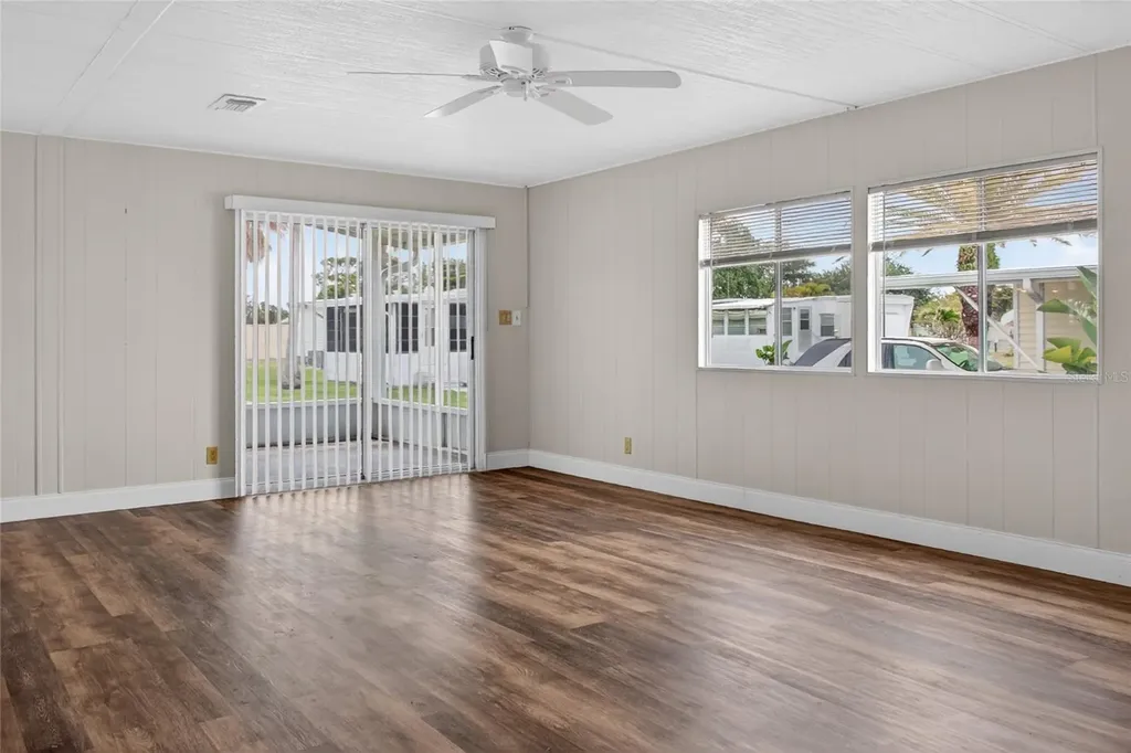 498 Longwood Drive Venice FL 34285