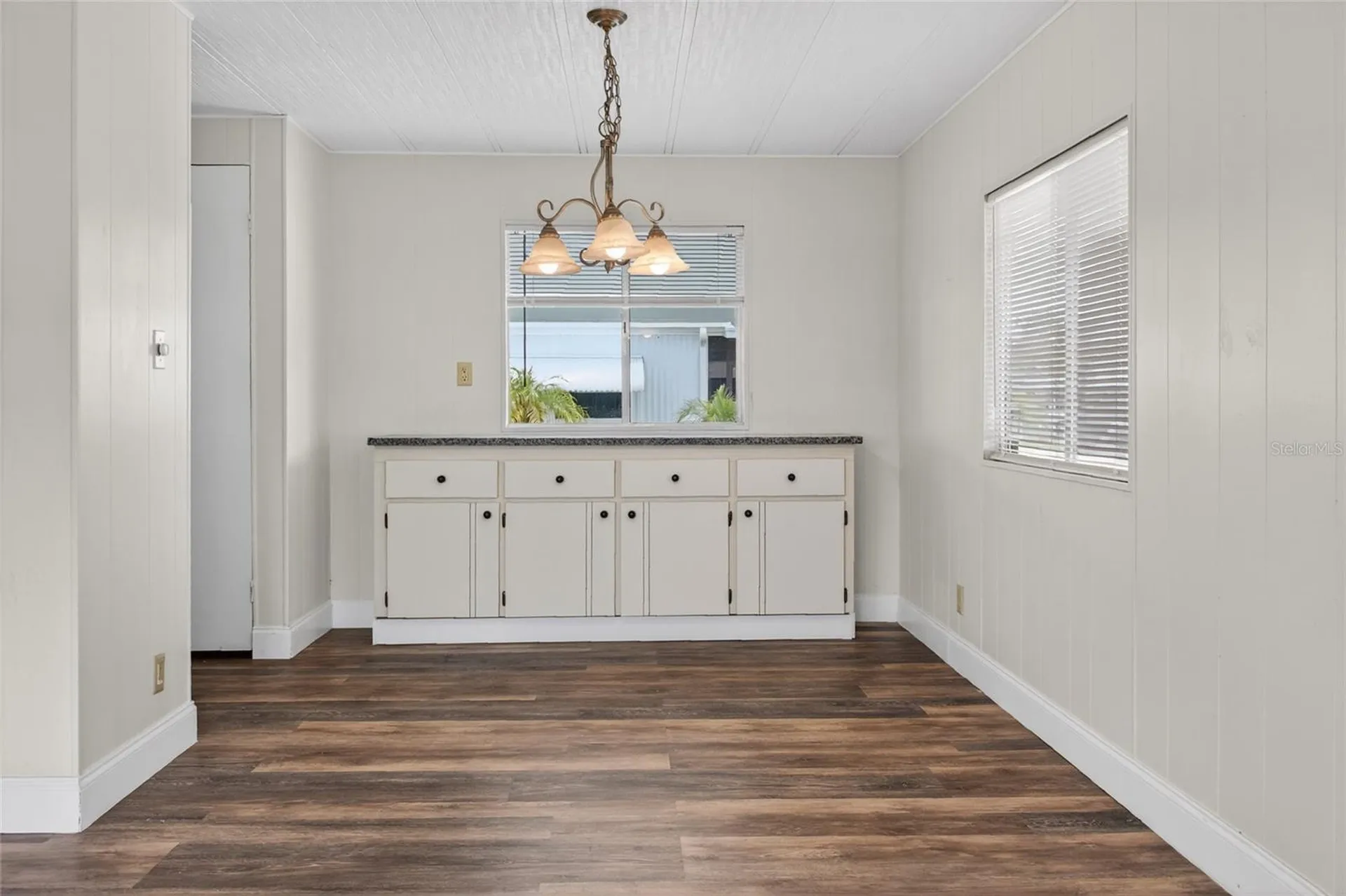 498 Longwood Drive Venice FL 34285