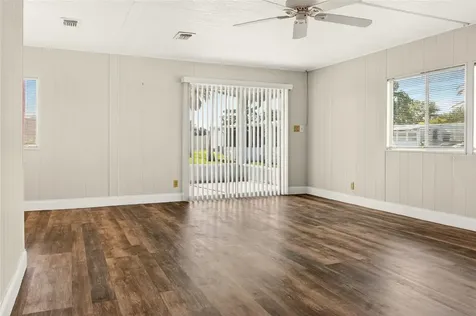 498 Longwood Drive Venice FL 34285