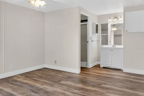 498 Longwood Drive Venice FL 34285