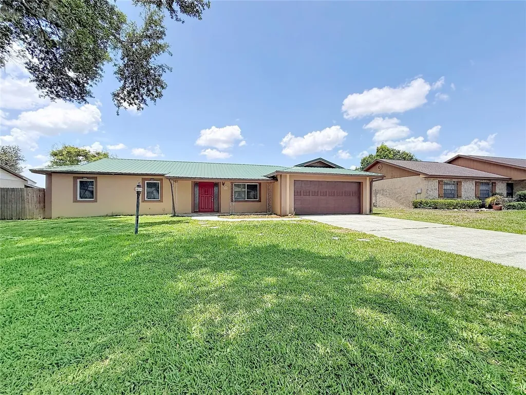912 Shangri La Drive Seffner FL 33584