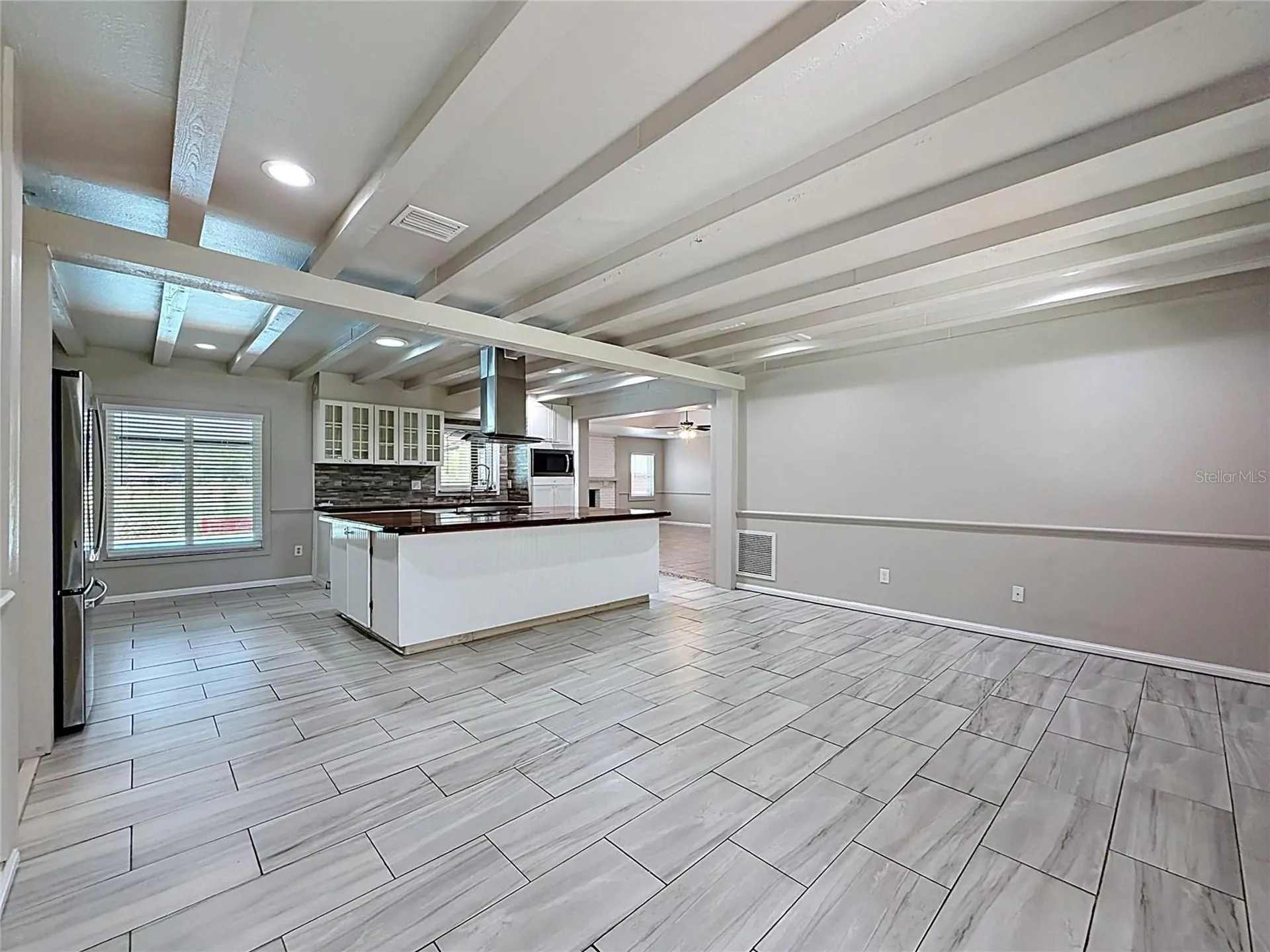 912 Shangri La Drive Seffner FL 33584