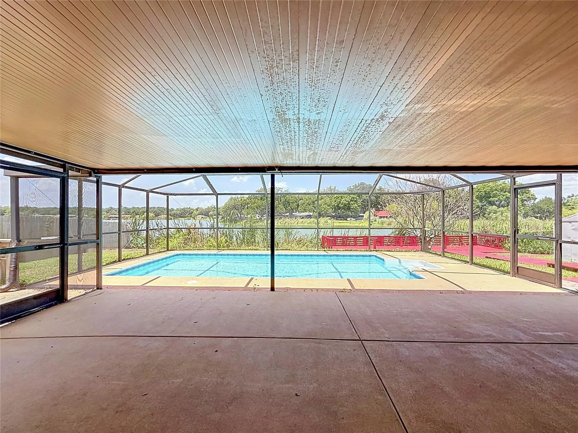 912 Shangri La Drive Seffner FL 33584