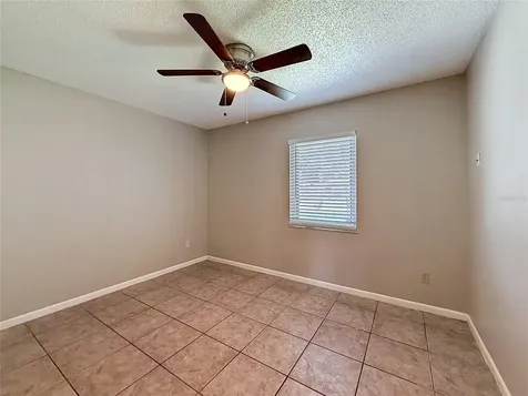 912 Shangri La Drive Seffner FL 33584