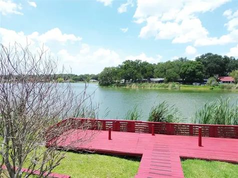 912 Shangri La Drive Seffner FL 33584