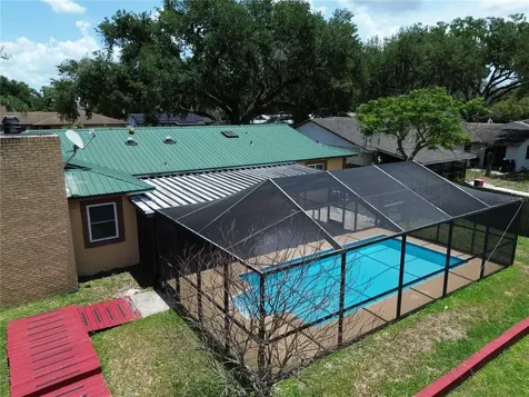 912 Shangri La Drive Seffner FL 33584