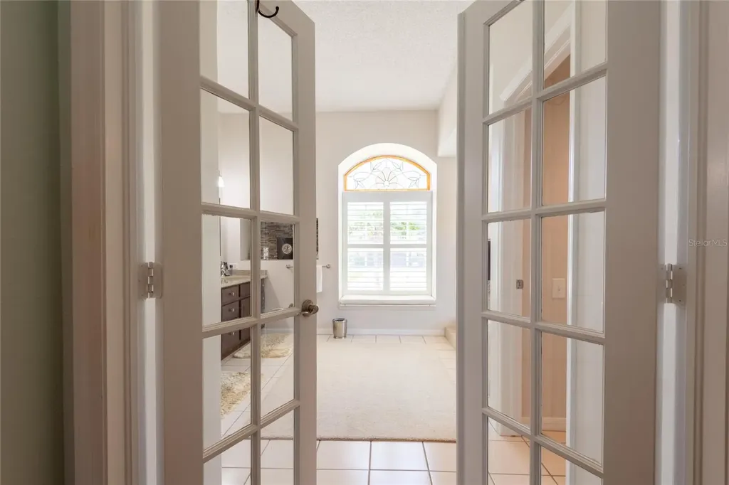 690 Weathersfield Drive Dunedin FL 34698