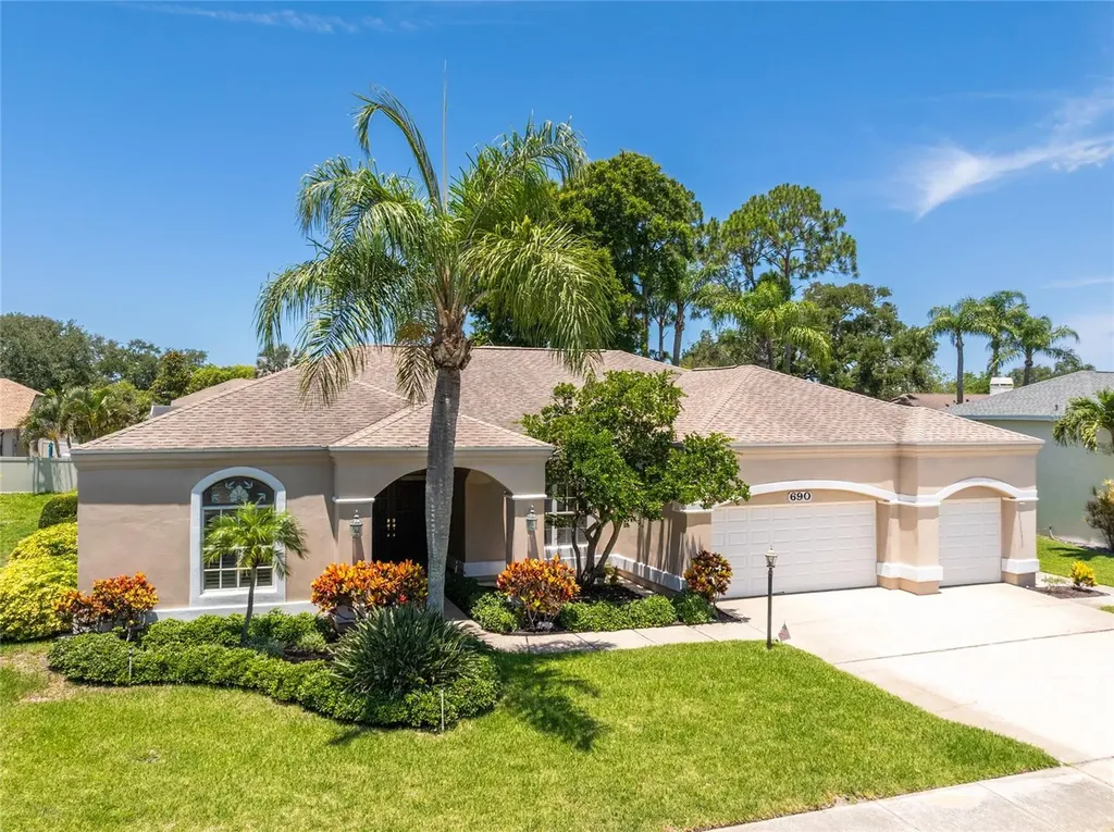 690 Weathersfield Drive Dunedin FL 34698