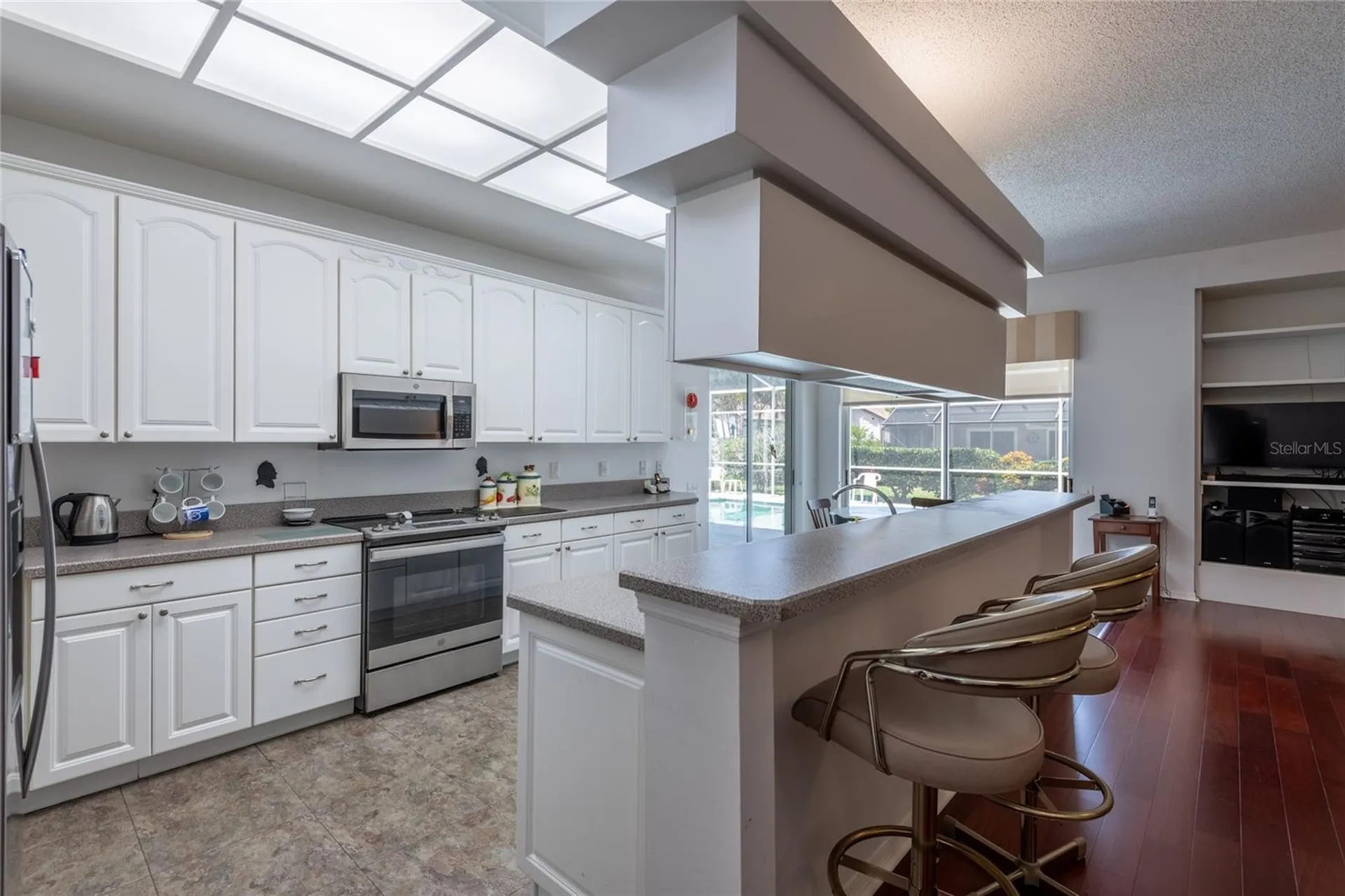 690 Weathersfield Drive Dunedin FL 34698