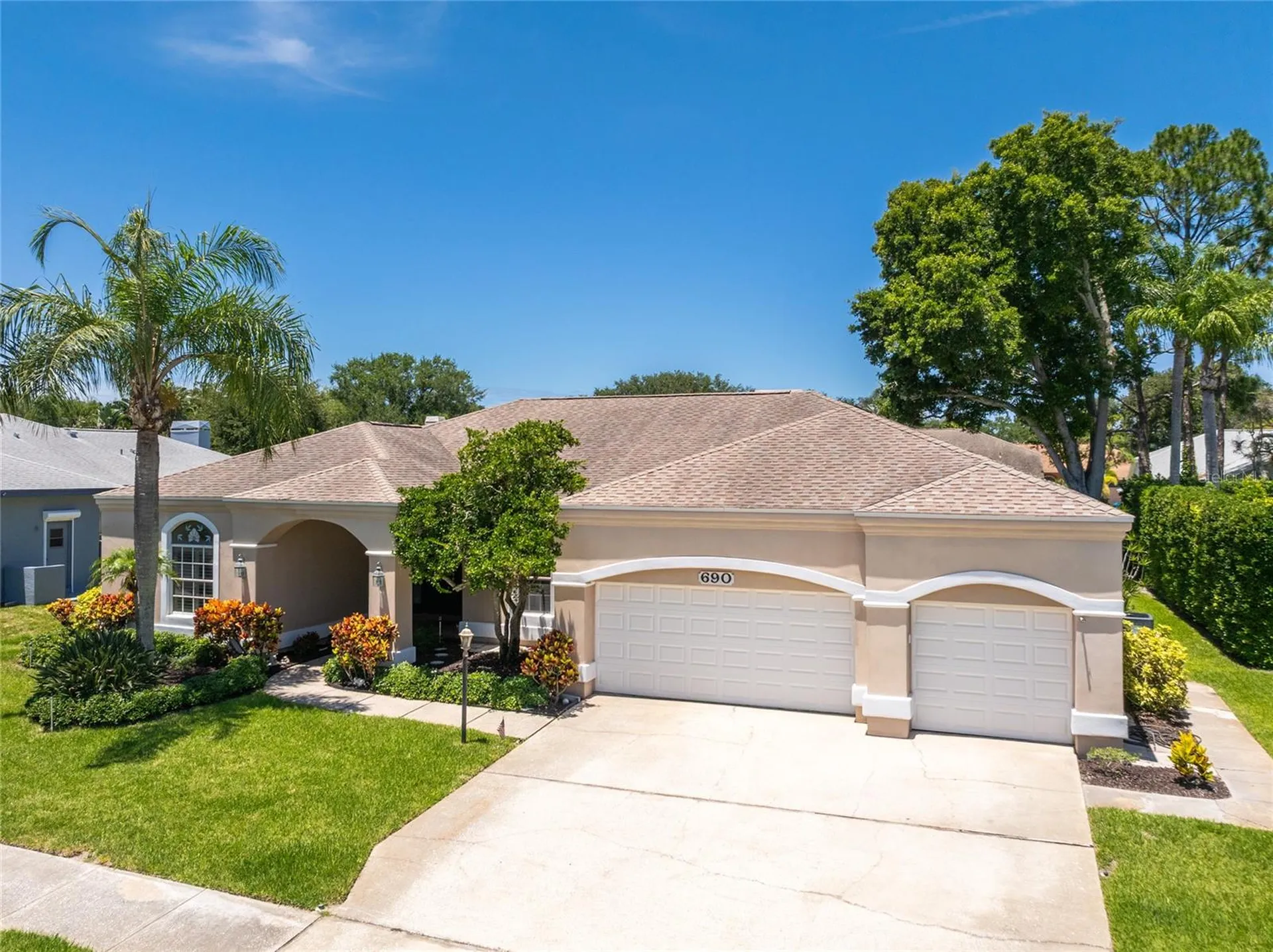 690 Weathersfield Drive Dunedin FL 34698