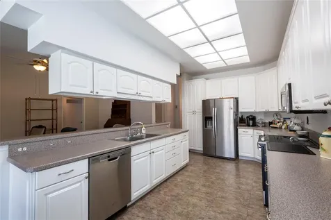 690 Weathersfield Drive Dunedin FL 34698