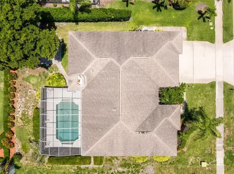 690 Weathersfield Drive Dunedin FL 34698