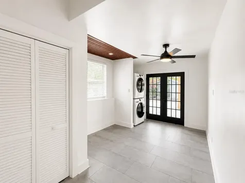 3815 W North B Street Tampa FL 33609