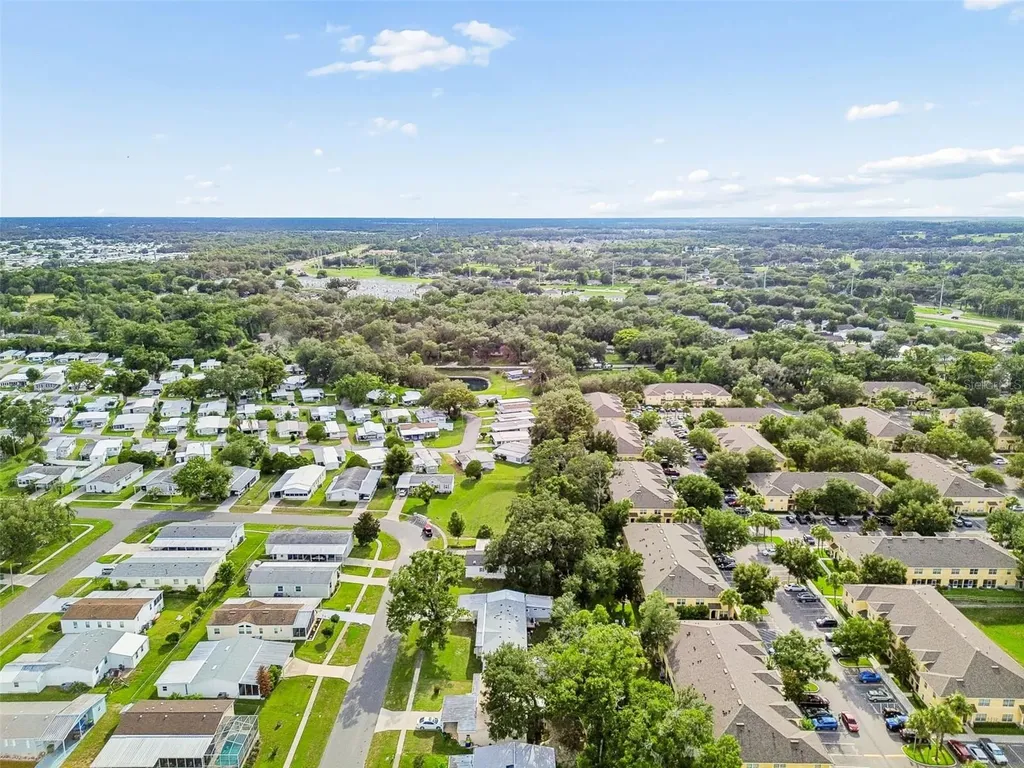 37647 Newal Avenue Zephyrhills FL 33542