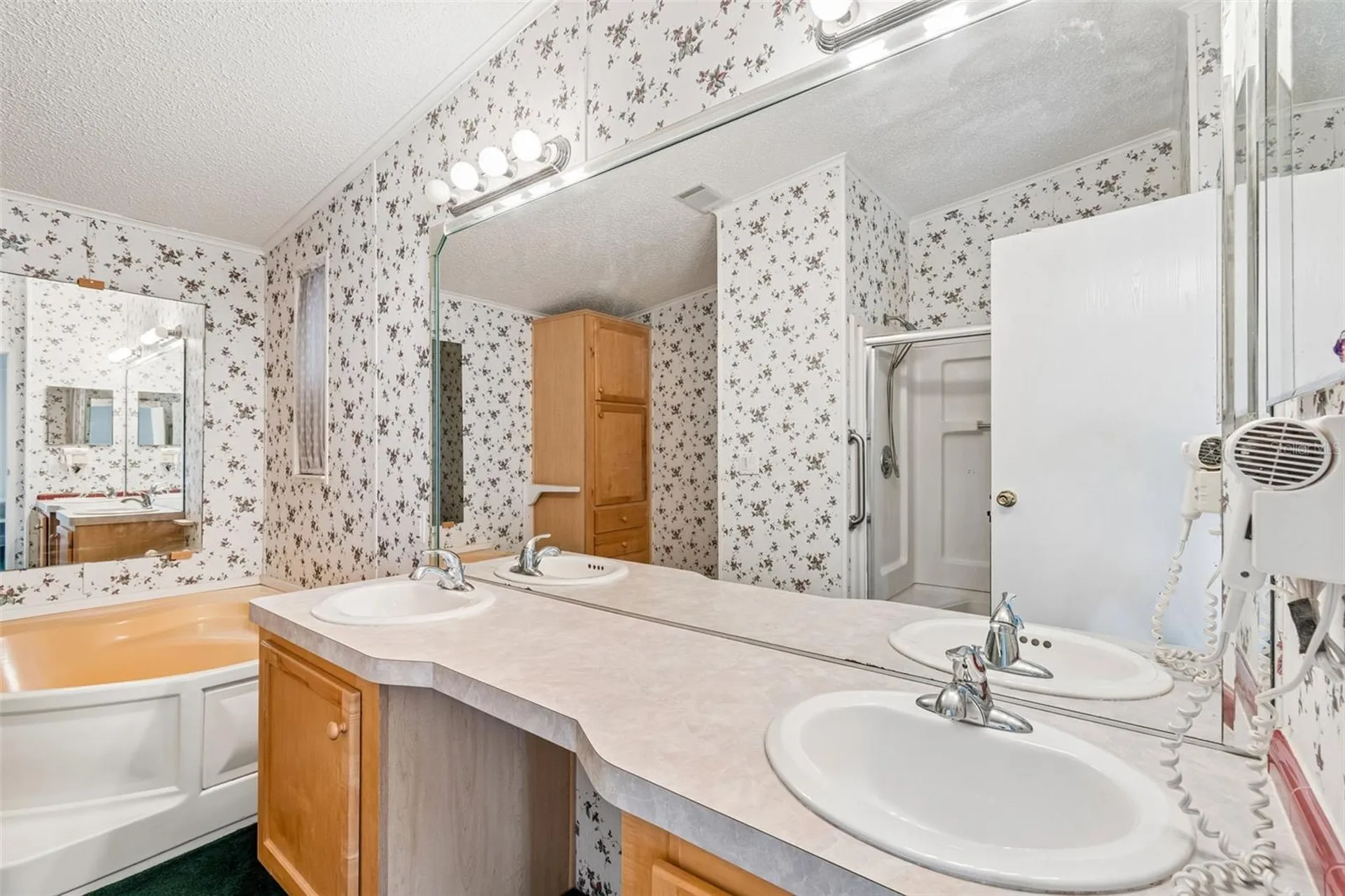 37647 Newal Avenue Zephyrhills FL 33542