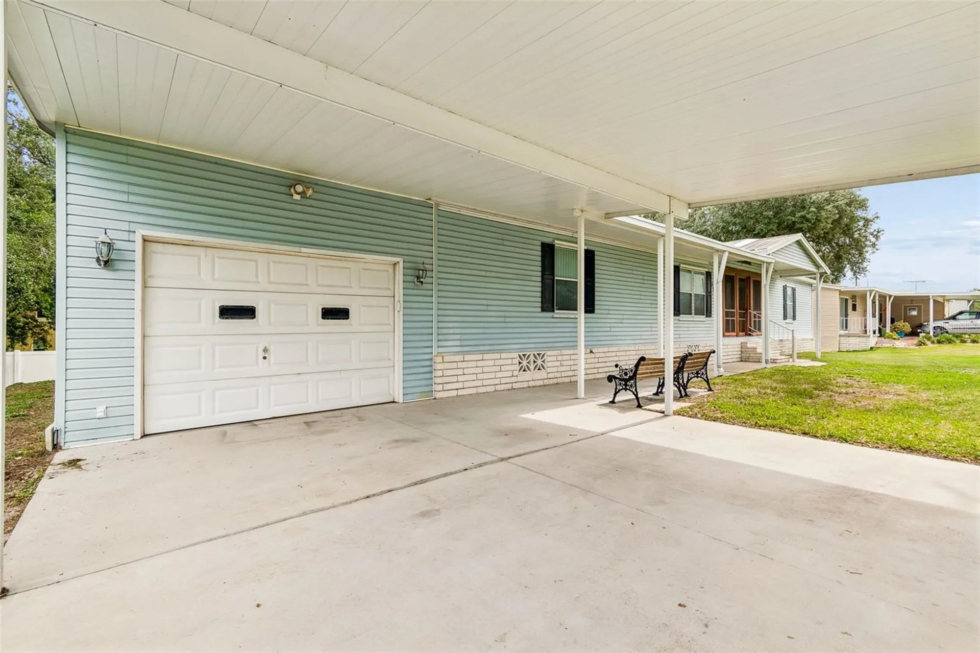 37647 Newal Avenue Zephyrhills FL 33542