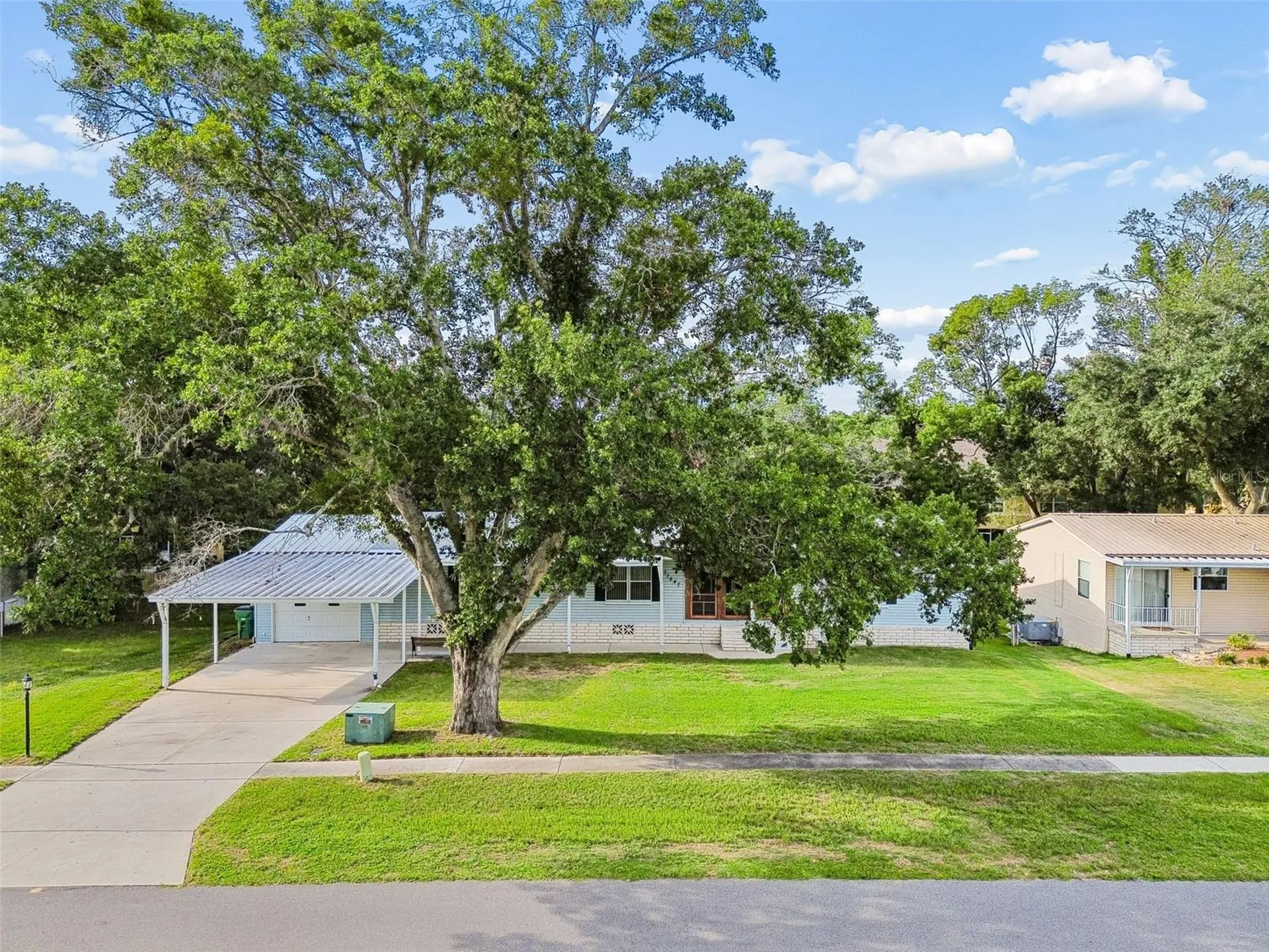 37647 Newal Avenue Zephyrhills FL 33542