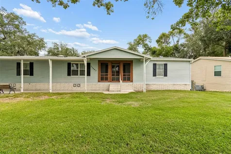 37647 Newal Avenue Zephyrhills FL 33542