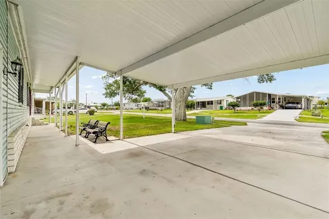37647 Newal Avenue Zephyrhills FL 33542