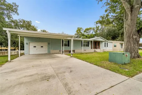 37647 Newal Avenue Zephyrhills FL 33542