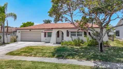 8811 Martinique Lane Port Richey FL 34668