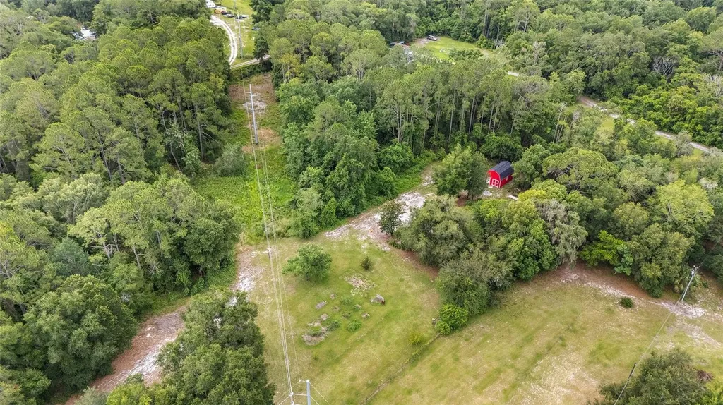 11895 SE 136th Court Ocklawaha FL 32179