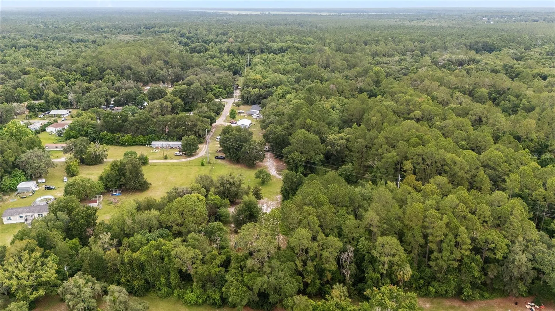 11895 SE 136th Court Ocklawaha FL 32179