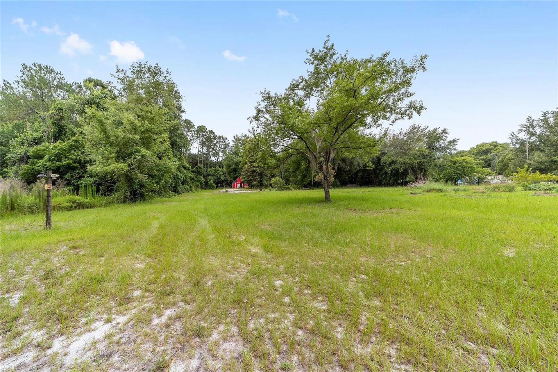 11895 SE 136th Court Ocklawaha FL 32179
