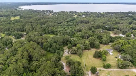 11895 SE 136th Court Ocklawaha FL 32179