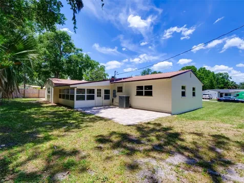 305 Sunset Drive Sanford FL 32773