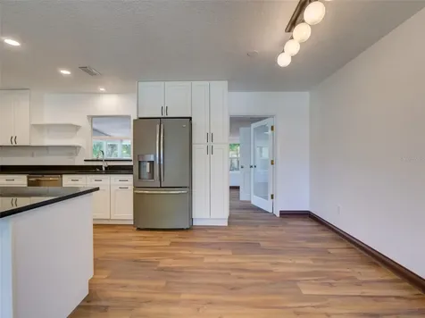 305 Sunset Drive Sanford FL 32773