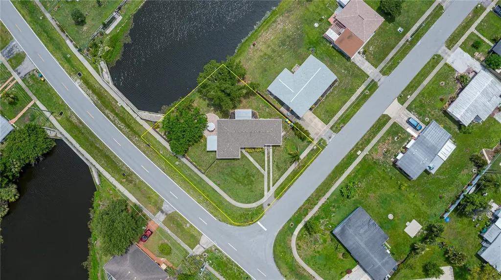 21539 Gladis Avenue Port Charlotte FL 33952