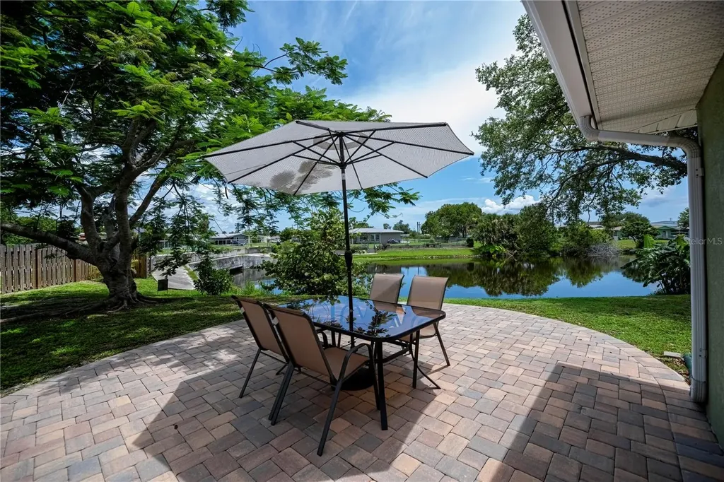 21539 Gladis Avenue Port Charlotte FL 33952