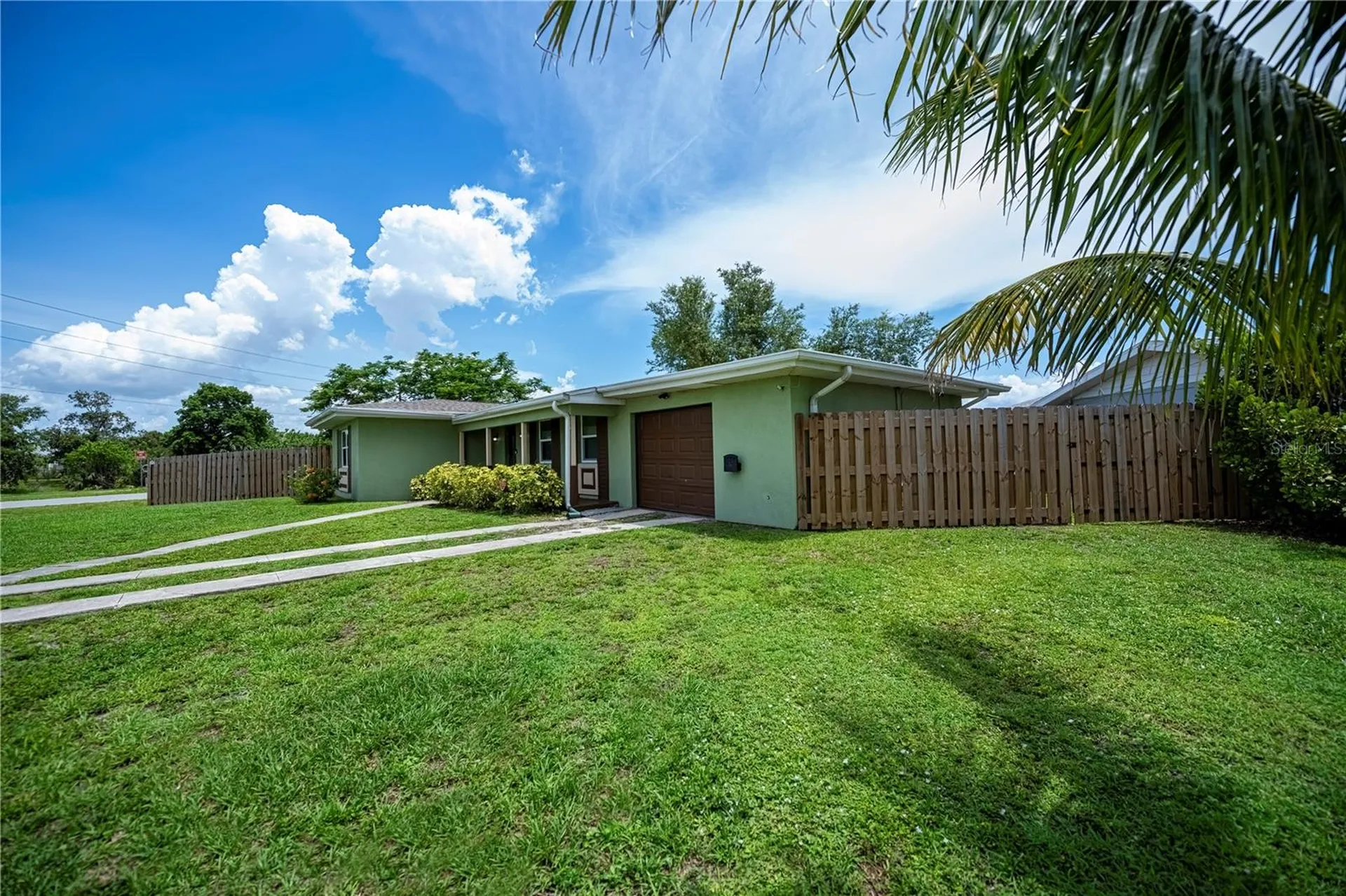 21539 Gladis Avenue Port Charlotte FL 33952