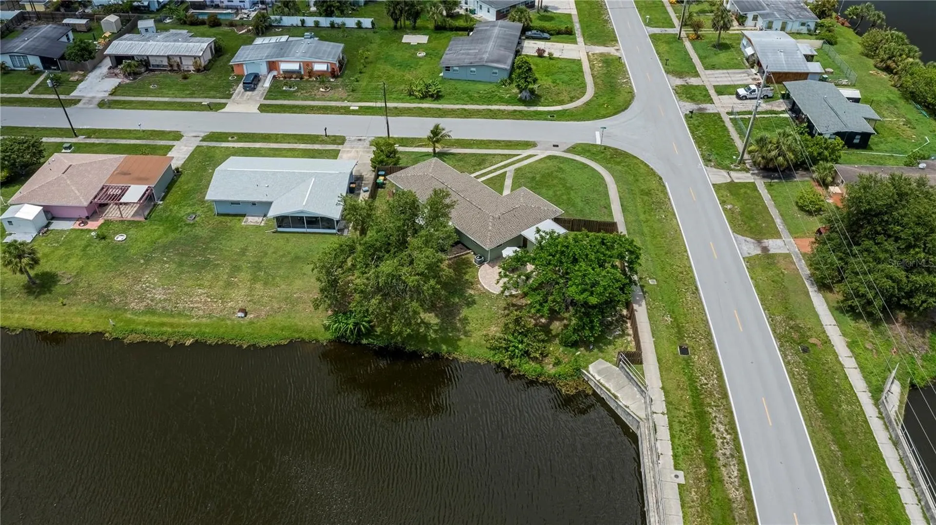21539 Gladis Avenue Port Charlotte FL 33952