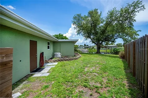 21539 Gladis Avenue Port Charlotte FL 33952