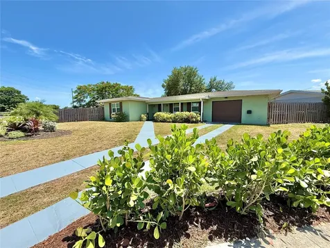 21539 Gladis Avenue Port Charlotte FL 33952