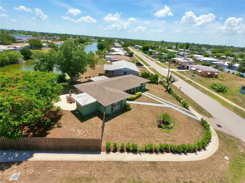 21539 Gladis Avenue Port Charlotte FL 33952