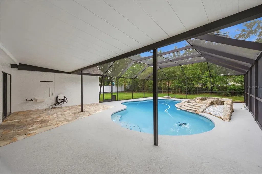 14207 Ashburn Place Tampa FL 33624